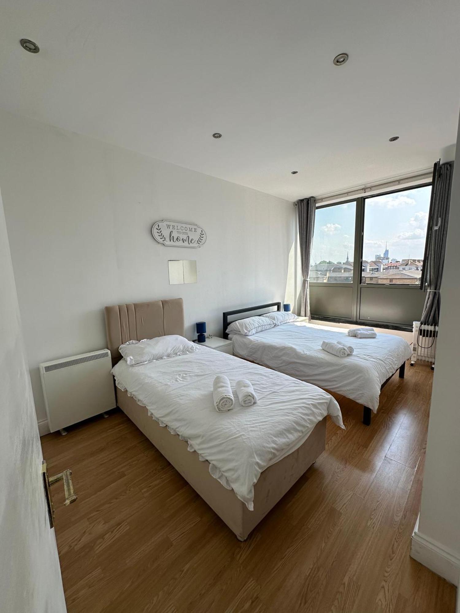 דירות לונדון Cosy Entire Flat In Whitechapel מראה חיצוני תמונה